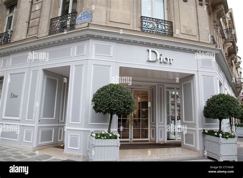 boutique dior avenue montaigne